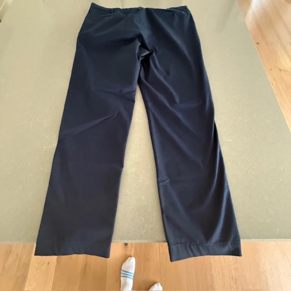 Men's Navy Banana Republic Slim Fit 38x32 Chino Pants Cotton Polyester Blend EUC